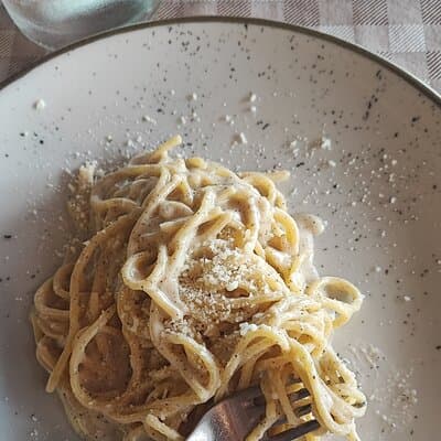 Pasta, Pizza and Gelato Food Tasting Tour in Trastevere