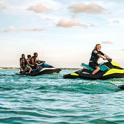 30 Minutes Jet Ski Private Ride In Dubai 3