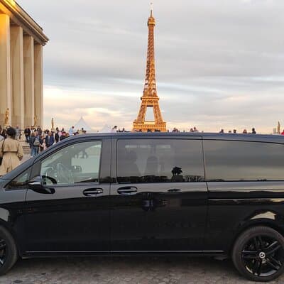PARIS city tour in a luxury VIP minivan