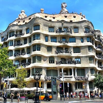 Barcelona Old Town Private Tour: Past and Present 4