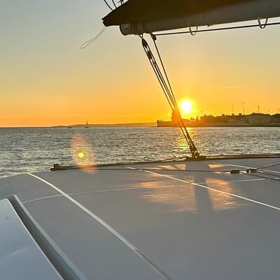 VIP Catamaran Private Tour in Lisbon up to 18 clients 4