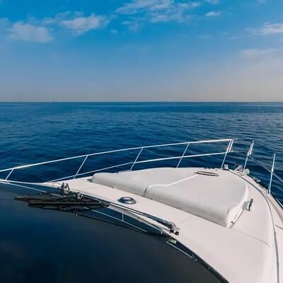 2 hour Private Yacht Tour with Dubai Marina Skyline View 5