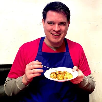 TAKOYAKI Cooking Class with All-you-can-drink in Tokyo, Roppongi 2