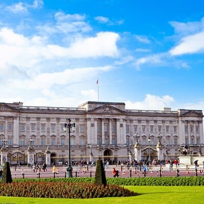 Private London Sightseeing Tour: Black Taxi from Heathrow Airport