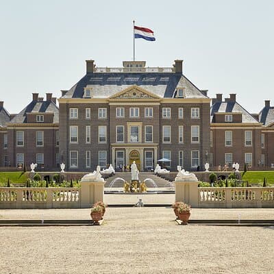 Kroller Muller Museum (Van Gogh) & Palace Het Loo Private Tour