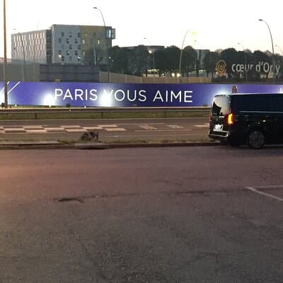 Private transfer from Orly Airport to Paris with driver 5