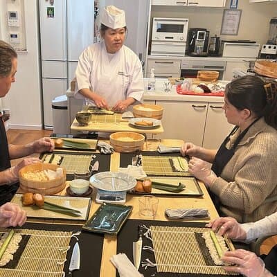 Sushi Cooking Class: AKEMI's SUSHiKiTCHEN in Tokyo 3