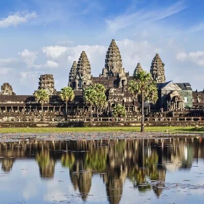 Angkor Wat 2-Day Tour from Bangkok