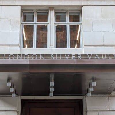 Turmoil, Templars & Oliver Twist London's Squalor and Splendour 3