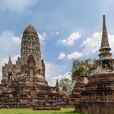 3 Hour Bus Tour in Ayutthaya Heritage and Temples 4