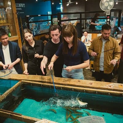 Shibuya Bar Hopping Adventure Unique and Drank Experience 3