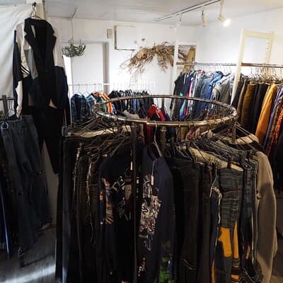 Tokyo Vintage Shopping and Local Food Experience in Shimokitazawa 3