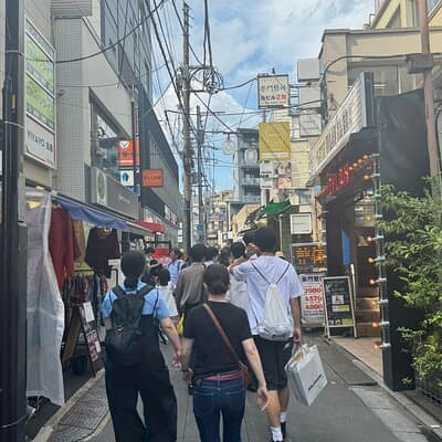 Tokyo's Neighborhood Digs: Coffee, Records & Vintage Vibes 4