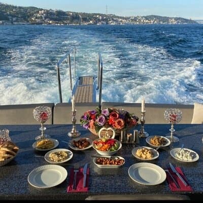 Private Yacht Istanbul Sightseeing or Special Occasion 3