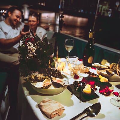 Romantic Private Dinner Cruise Amsterdam with 3 Courses and Wine 4