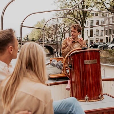 Amsterdam: Private Canal Cruise with Prosecco and Dutch Snacks 2