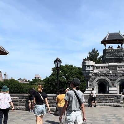 NYC Private Walking Tour: Local Insights, History & Food