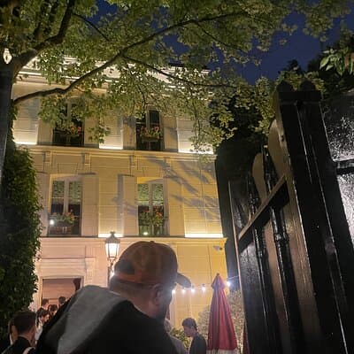 Montmarte Confidential