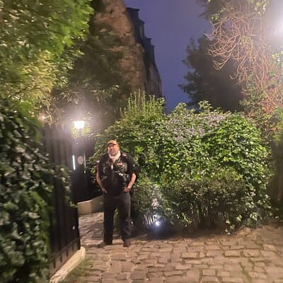 Montmarte Confidential 4