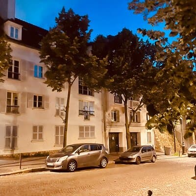 Montmarte Confidential 3