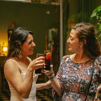 Private Barcelona Nightlife & Hidden History Tour with Drinks 5