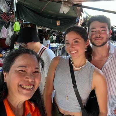 Floating and Railway Markets Private Tour 4