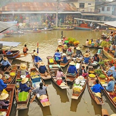 Private Tour to Maeklong Train Market and Floating Market 4