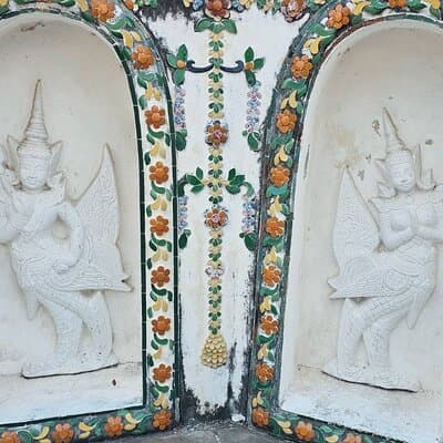 Bangkok History Temples Markets and Food Tasting 5