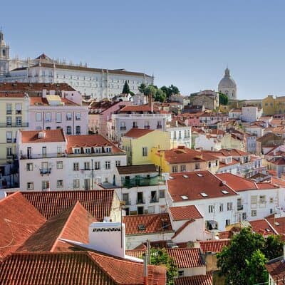 3h30 Tour | Lisbon Essentials: See, Taste and Learn with a Local 3