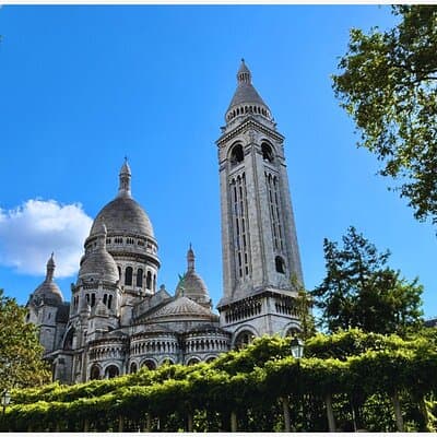 Parisian Bohemian Walking Food Tour with Gourmet Tastings 3
