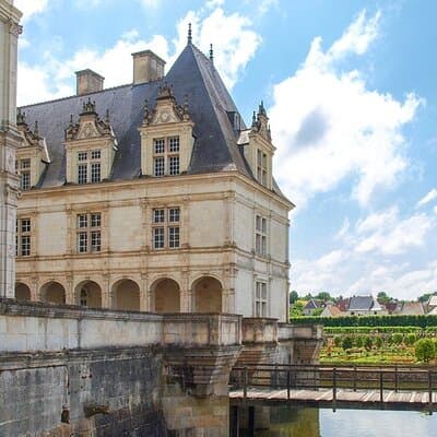 Loire Valley 3 Best Castles and Wine Tasting Private from Paris 2