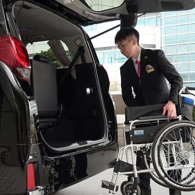 Full Day Private Tokyo Tour for Wheelchair Users by Private Car 5