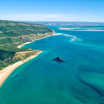 Private Full Day Tour Arrabida, Palmela, Azeitão and Sesimbra