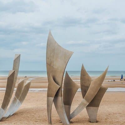 Normandy D-Day Omaha and Utah Beaches Private Tour from Paris 3