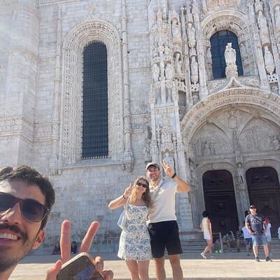 2h Tuk Tuk Private Tour of Belém in Lisbon 4