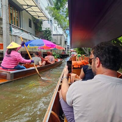 Damnoen Saduak Famous Floating Market and Mea Klong Railway Tour 2
