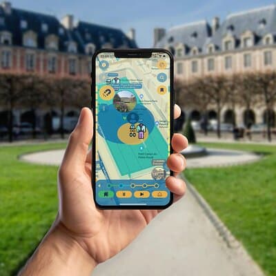 Paris Fashion History GPS App Walking Tour Mobile Game 3