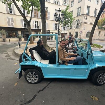 Private 3 - Hour Must-See Paris Tour by Golf Cart Mini Moke 4
