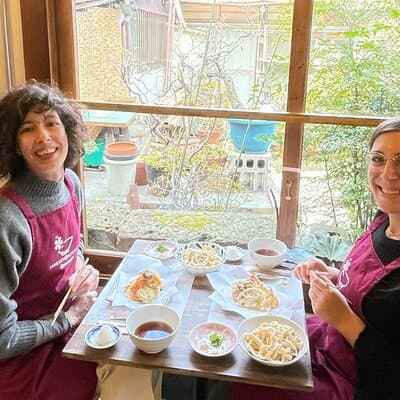 Private Home Visit Style Tour in Yanaka with Local Experience 2