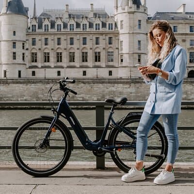 Electric Bike Rental in Paris 3