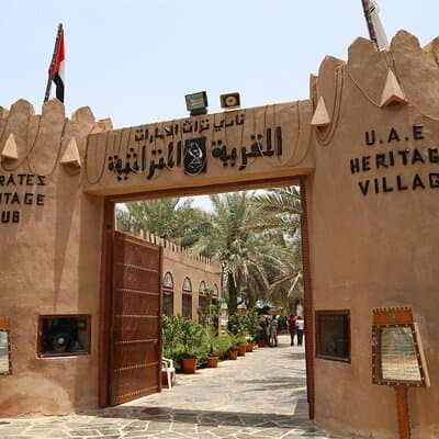 Abu Dhabi City Tour transfer from Dubai Shared Bus 5