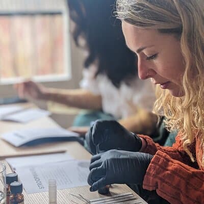 3 Hours Perfume Making Workshop in Amsterdam 5