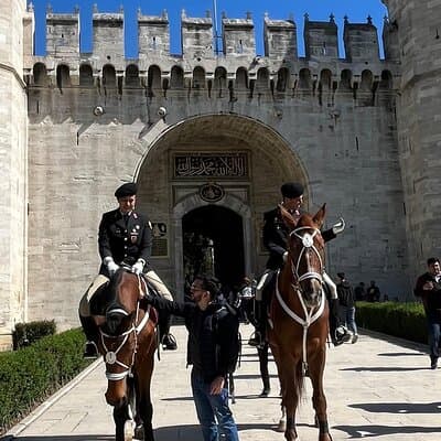 Private Guided Istanbul Tour – Hagia Sophia, Blue Mosque, Topkapi 3