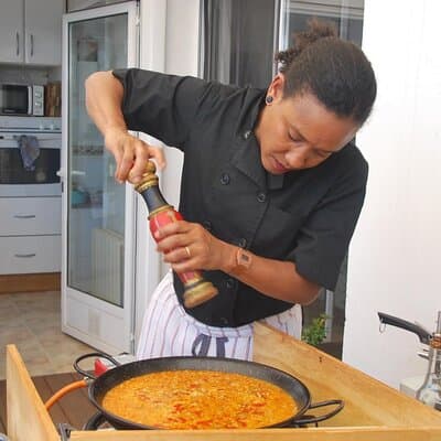 Market Tour & Paella or Fideua Cooking in Nicole's Barcelona Home 4