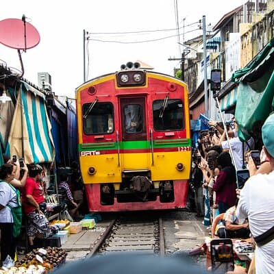 Private tour : Railway & Floating Market and the Bridge over river Kwae 4