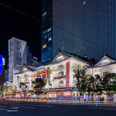 Tokyo: Know about Traditional Performing Kabuki and Ginza Walking