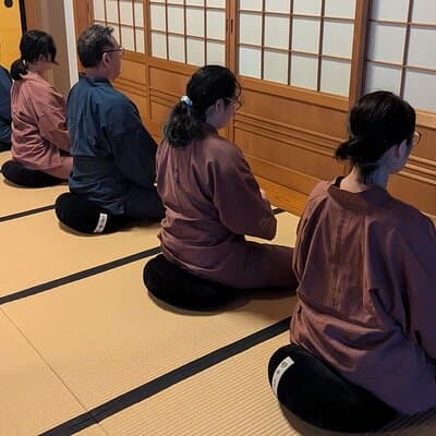Private Zen Meditation in English in Shinjuku, Tokyo 3