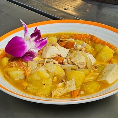 4 Hour Local Thai Kitchen Cooking Class in Phra Nakhon 2