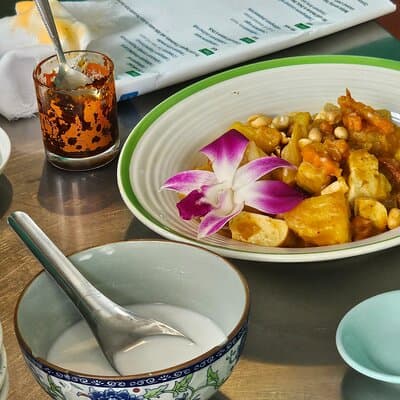 4 Hour Local Thai Kitchen Cooking Class in Phra Nakhon 3