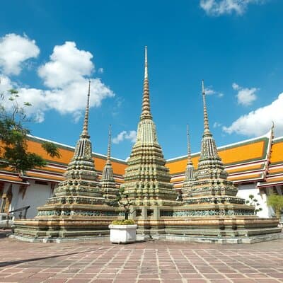 Thai Costume Photo Tour at Wat Arun Bangkok from Bangkok 5
